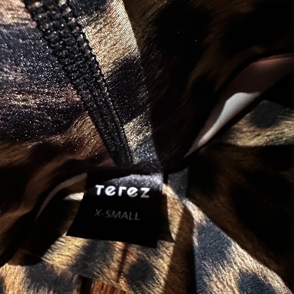 Terez leggings SIZE: XS. Excellent like New condition. - Picture 2 of 3